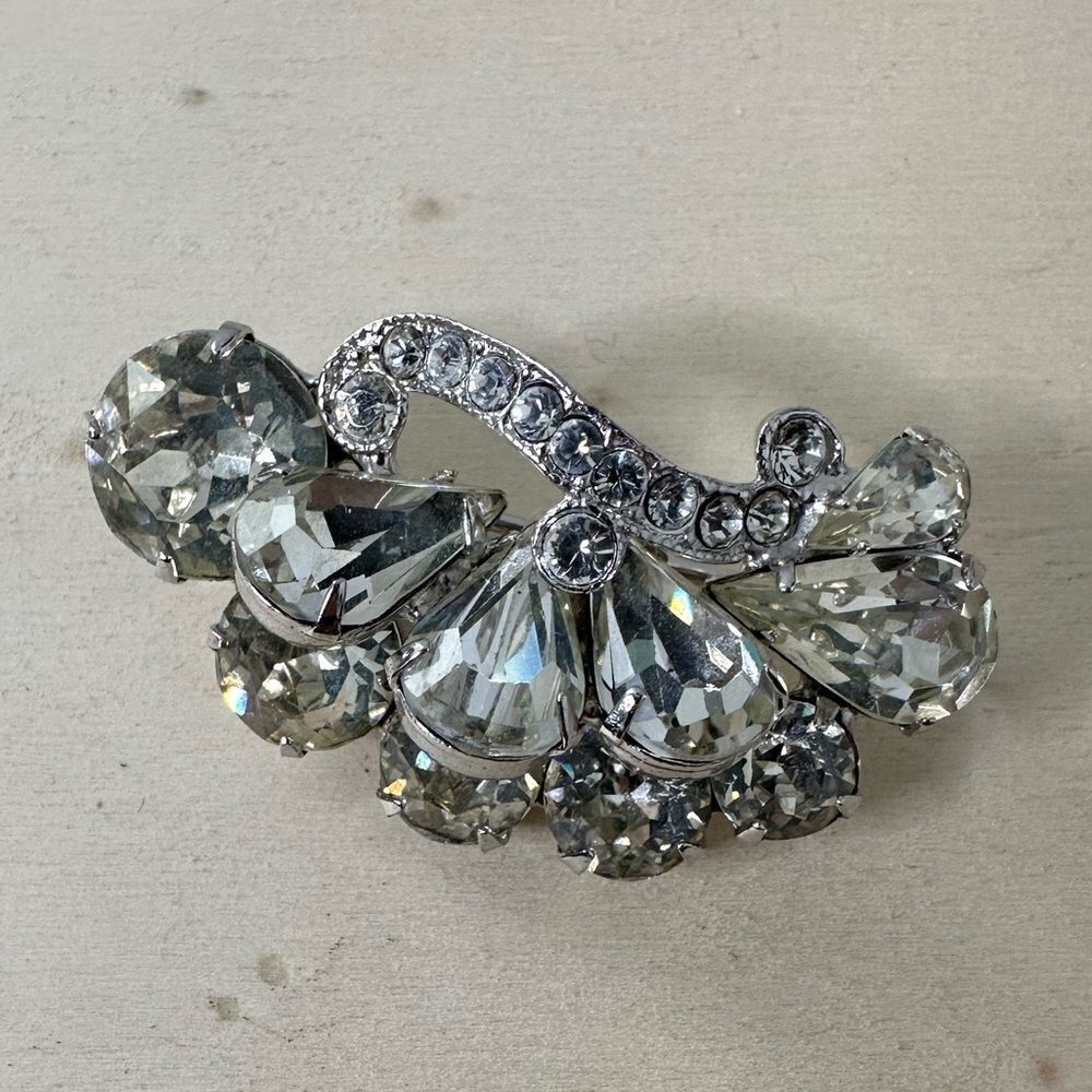 Vintage Eisenberg Clear Rhinestone Brooch